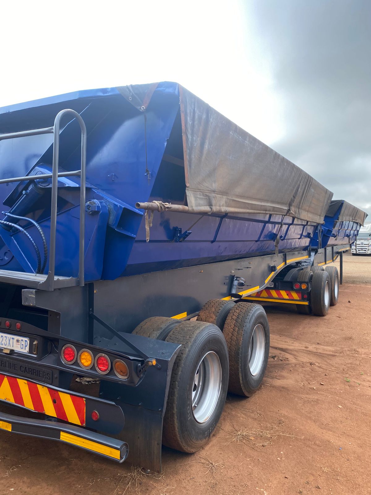 SA Bodies Side tipper 45cube 2018 model